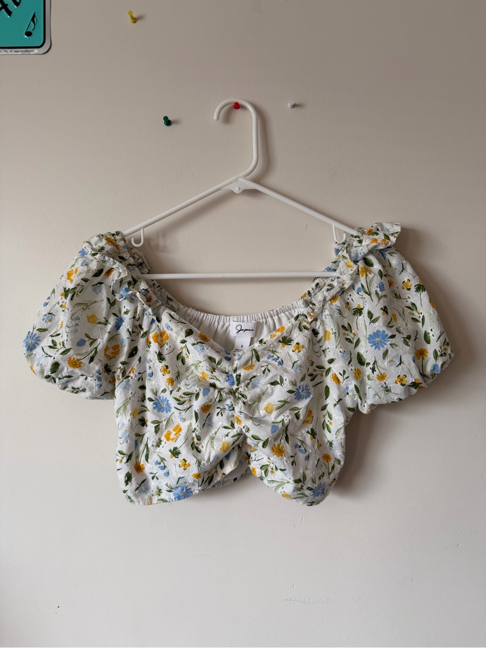 Japna White Floral Puff-Sleeve Crop Top with Blue & Yellow Flowers